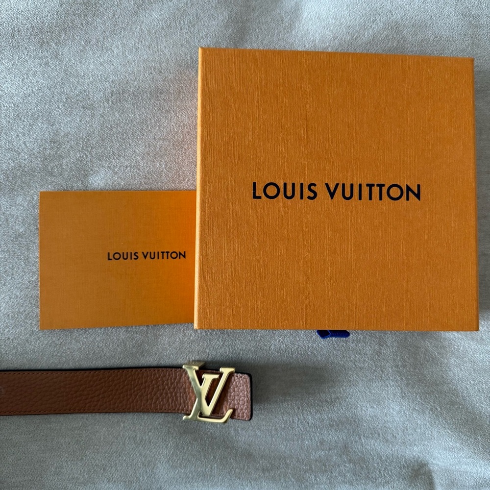 LOUIS VUITTON LV INITIALES 30MM REVERSIBLE BLACK/ BROWN LEATHER BELT - Picture 7 of 9